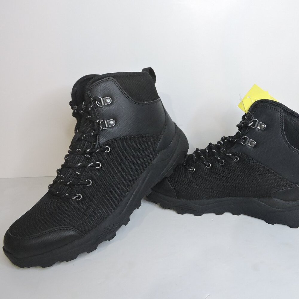 Men’s All in Motion lace up hiker style ankle boots size 11